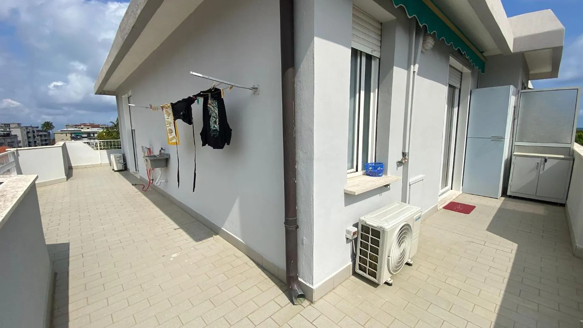 شقة Attico Panoramico Albenga-Appartamento